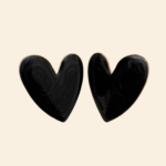 گوشواره رزین قلب مشکی